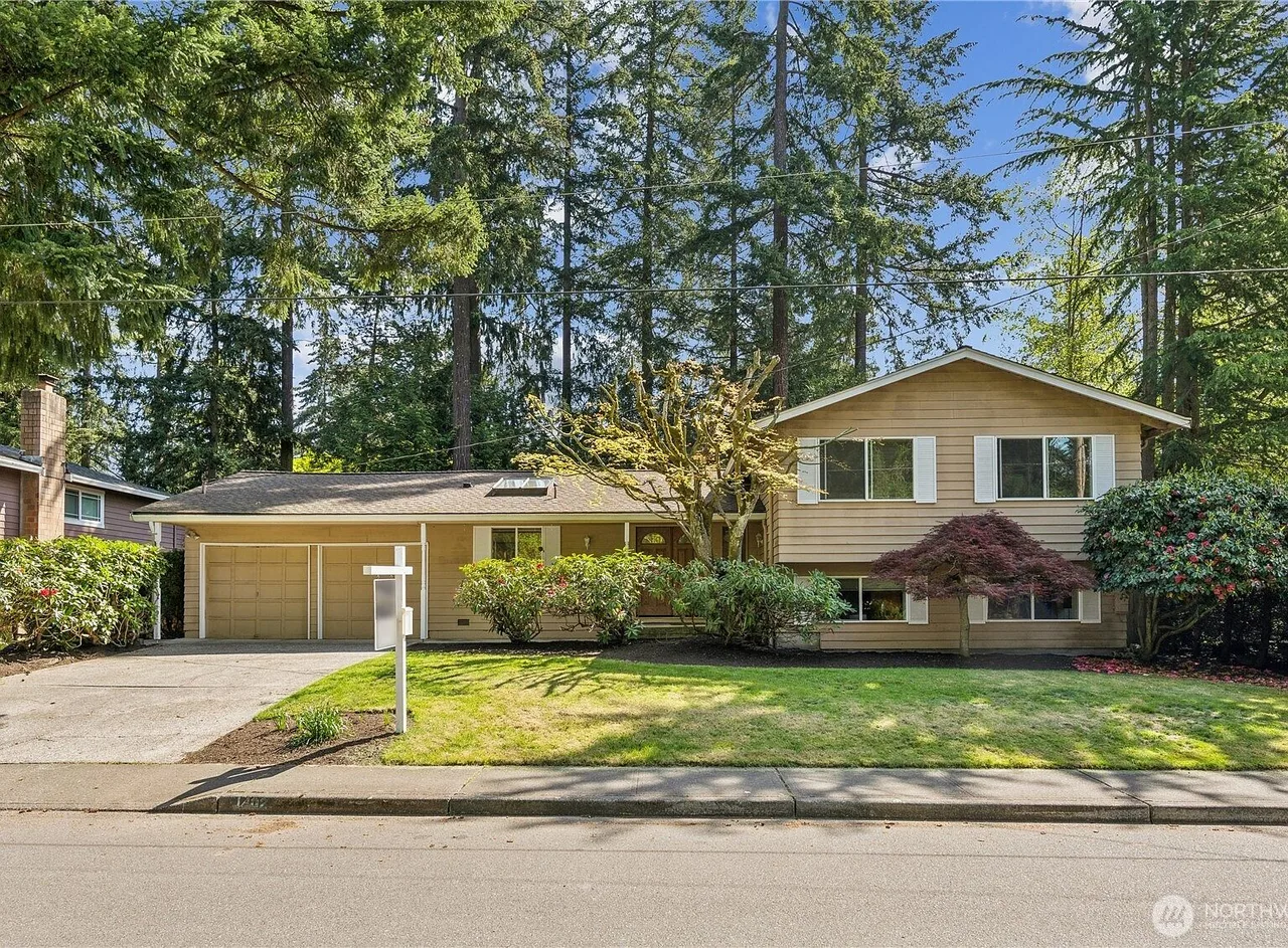 1402 151st Place NE, Bellevue, WA 98007