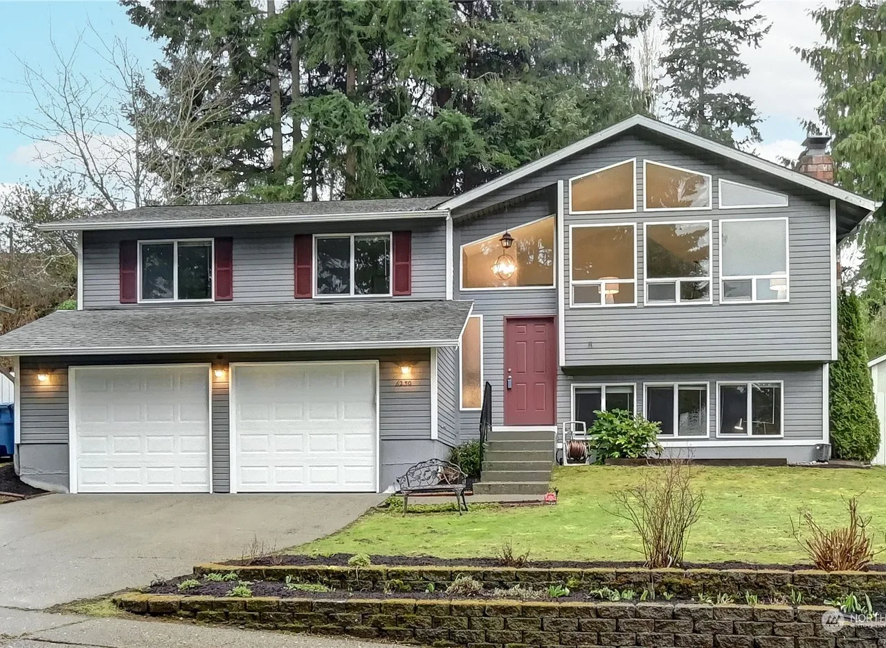 6230 172nd Street SW, Lynnwood, WA 98037